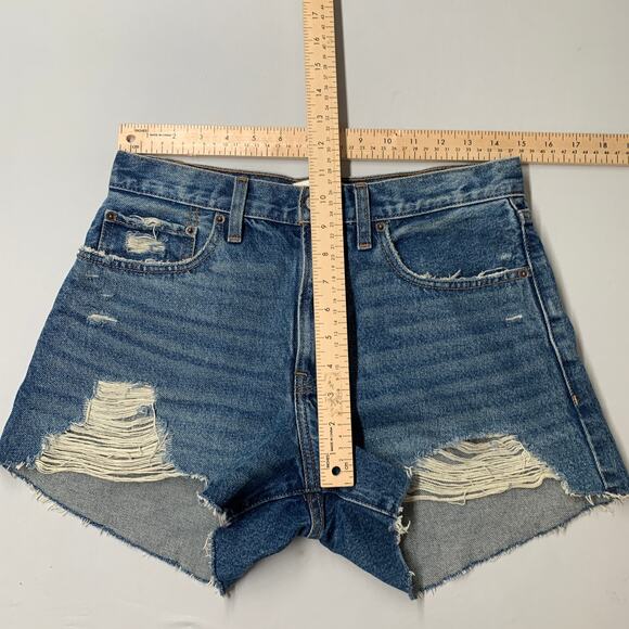 Abercrombie & Fitch Women Shorts 27 Blue Denim Mid Rise Boyfriend Distressed 3” - Picture 5 of 13